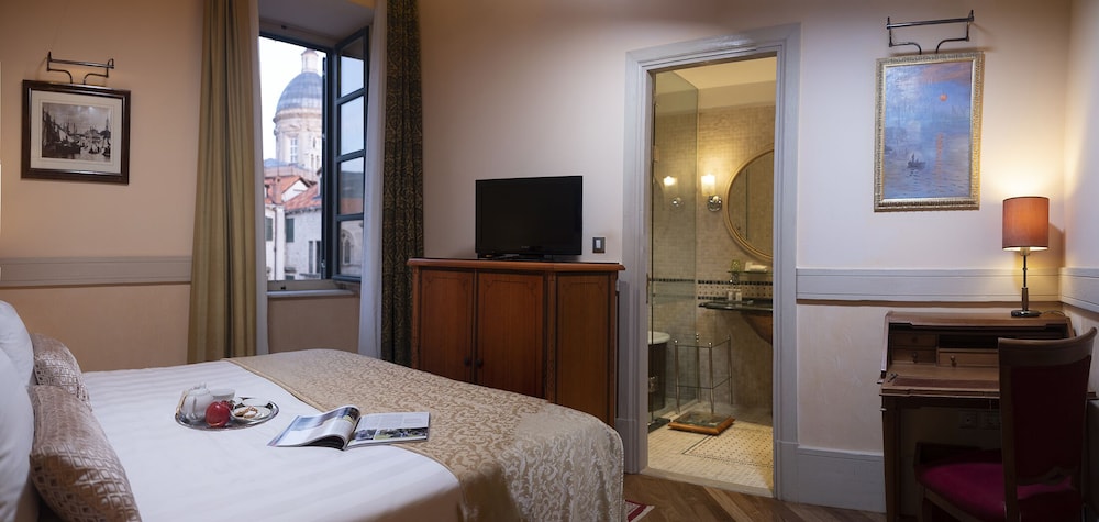 The Pucic Palace — Hotel rooms in Dubrovnik, Dubrovnik-Neretva