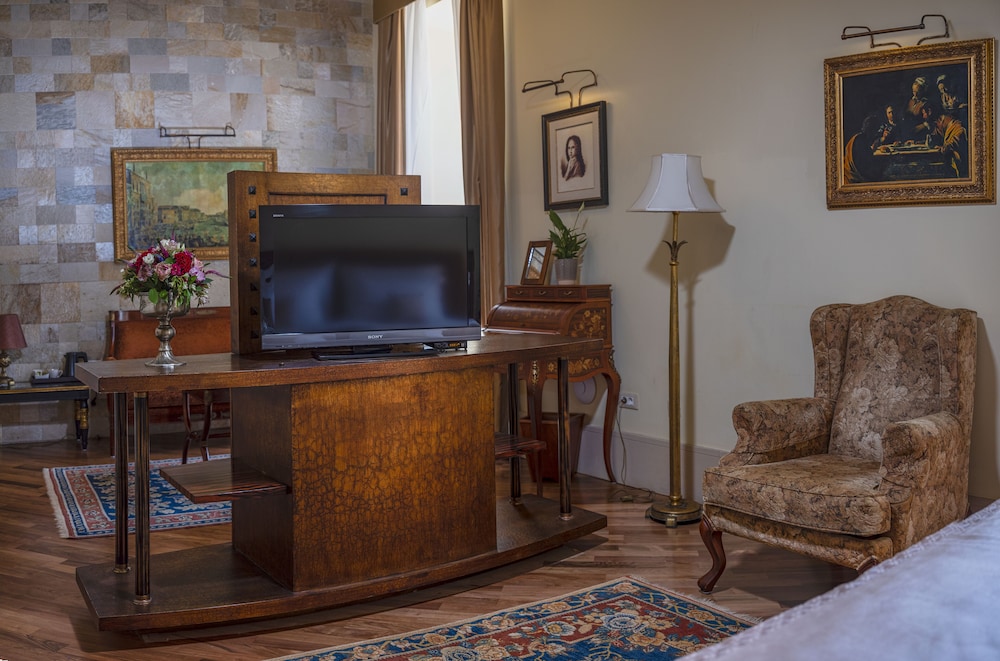 The Pucic Palace — Hotel rooms in Dubrovnik, Dubrovnik-Neretva