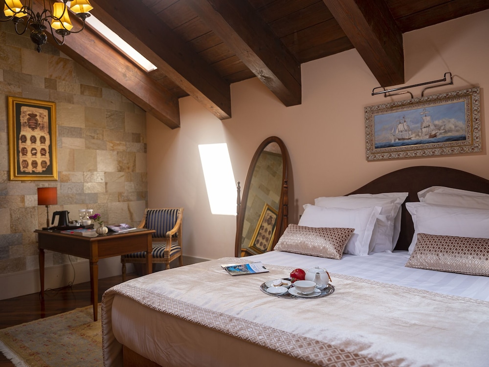 The Pucic Palace — Hotel rooms in Dubrovnik, Dubrovnik-Neretva