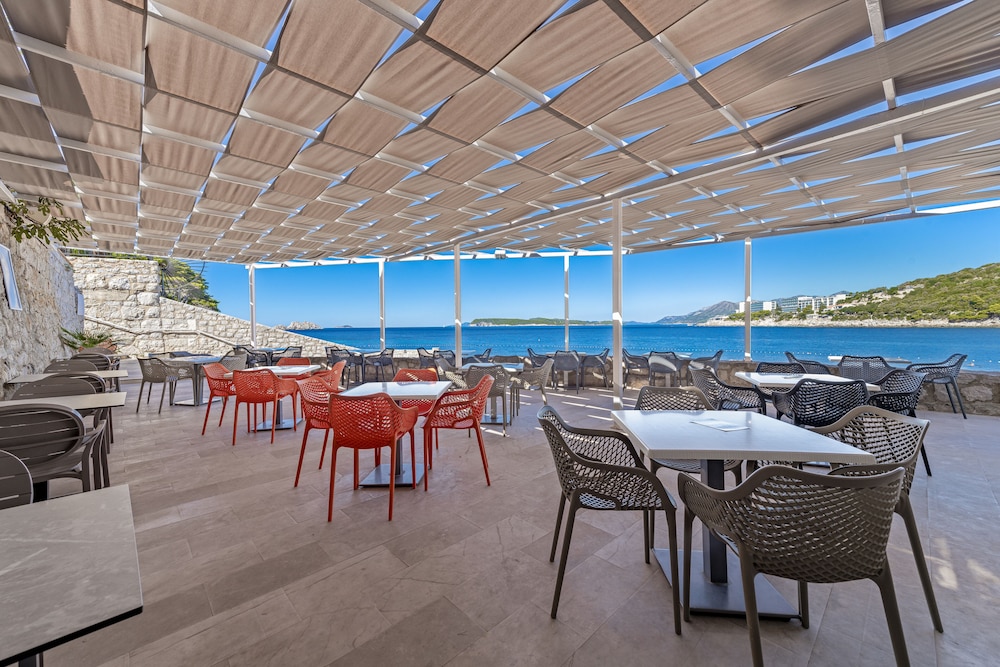 Hotel Splendid — Restaurant & bars in Dubrovnik, Dubrovnik-Neretva