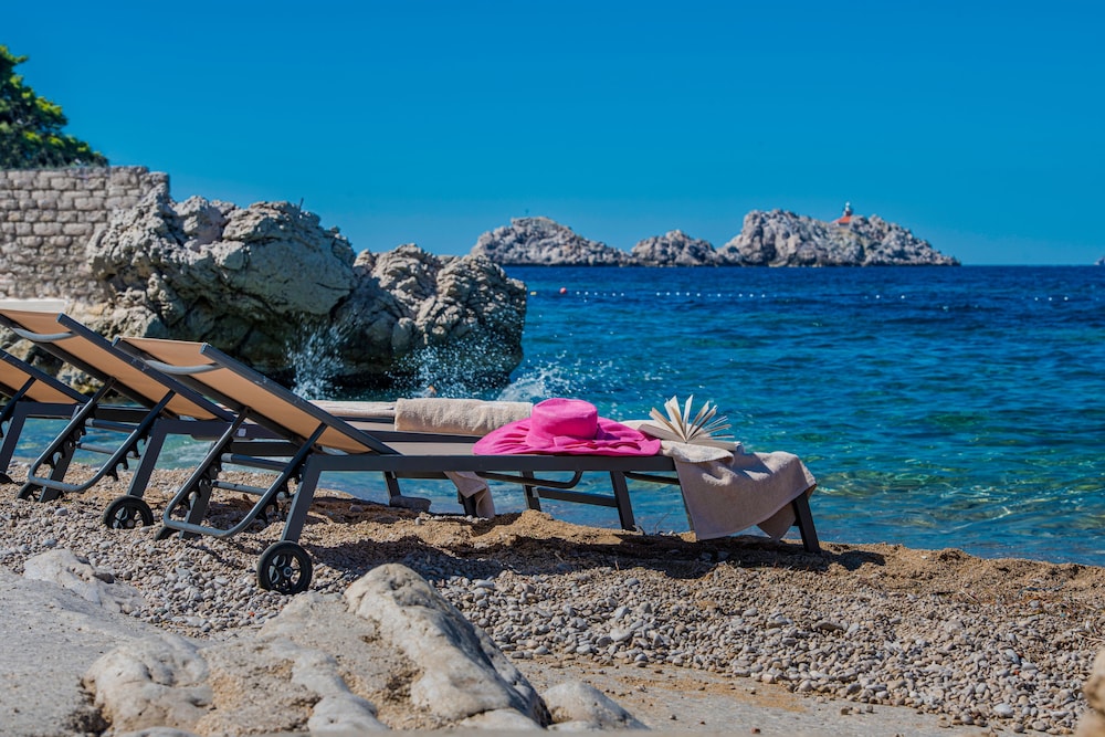Hotel Splendid — Beach in Dubrovnik, Dubrovnik-Neretva