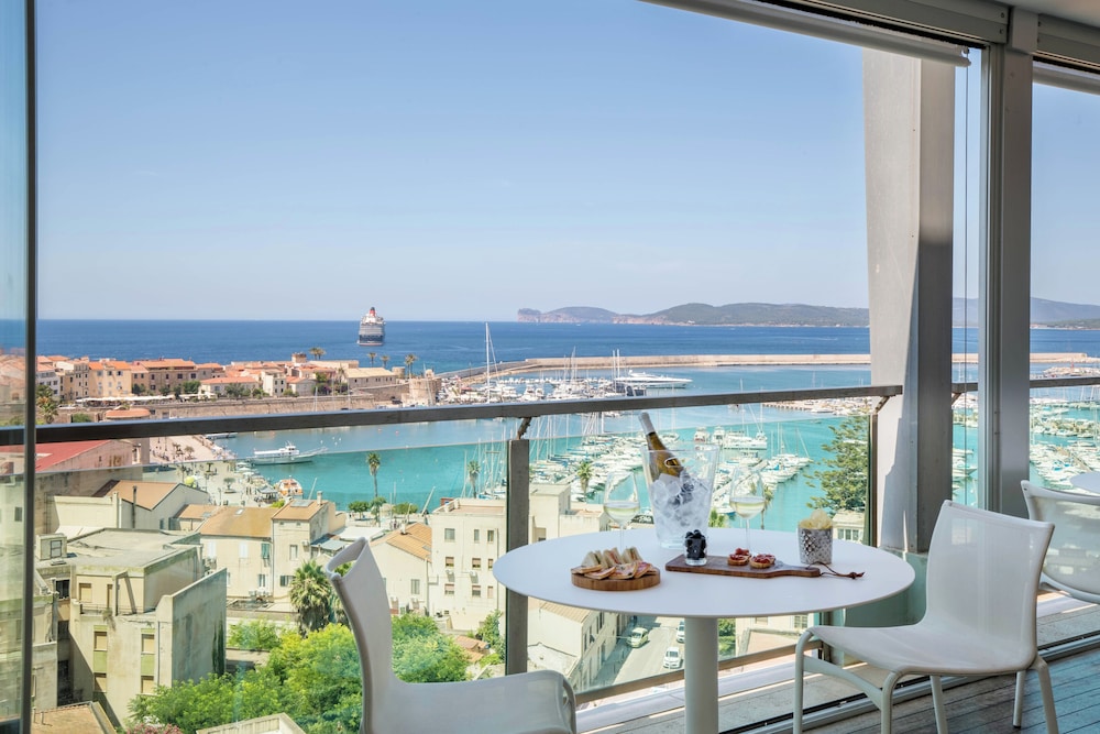 Hotel Catalunya — Main photo in Alghero, Sardinia