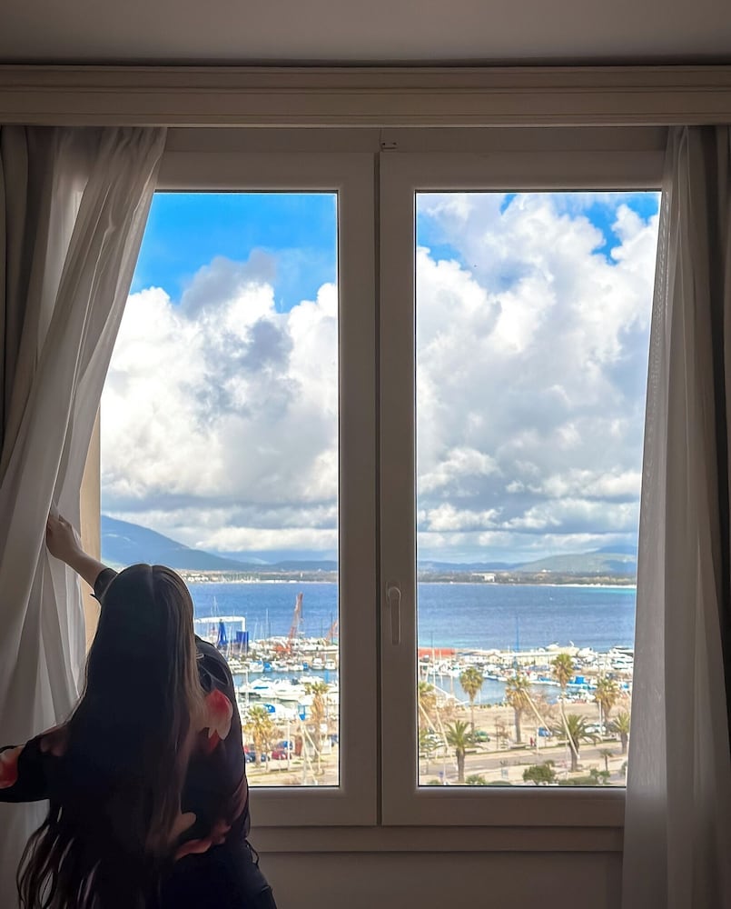 Hotel Catalunya — Hotel rooms in Alghero, Sardinia