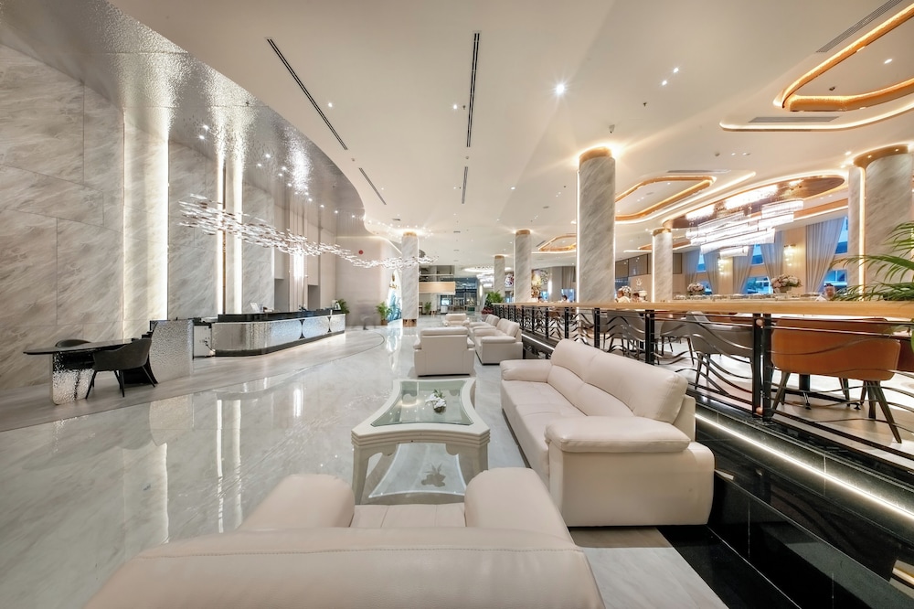 Jomtien Palm Beach Hotel And Resort — Restaurant & bars in Pattaya, Chonburi