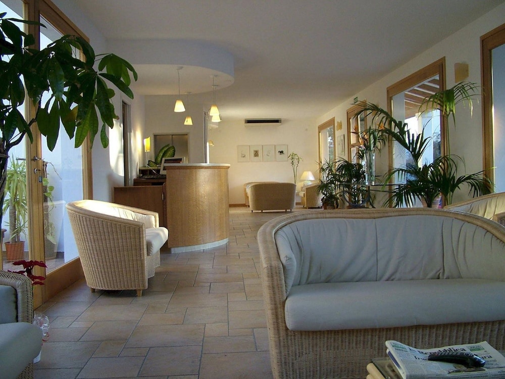 Hotel Angedras — Hotel building in Alghero, Sardinia