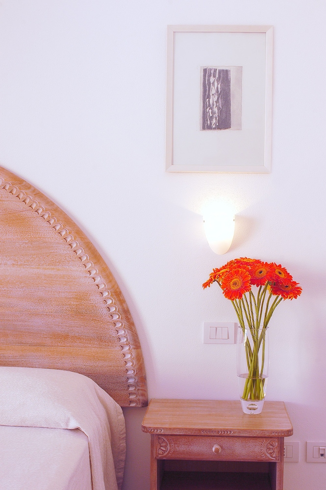 Hotel Angedras — Hotel rooms in Alghero, Sardinia
