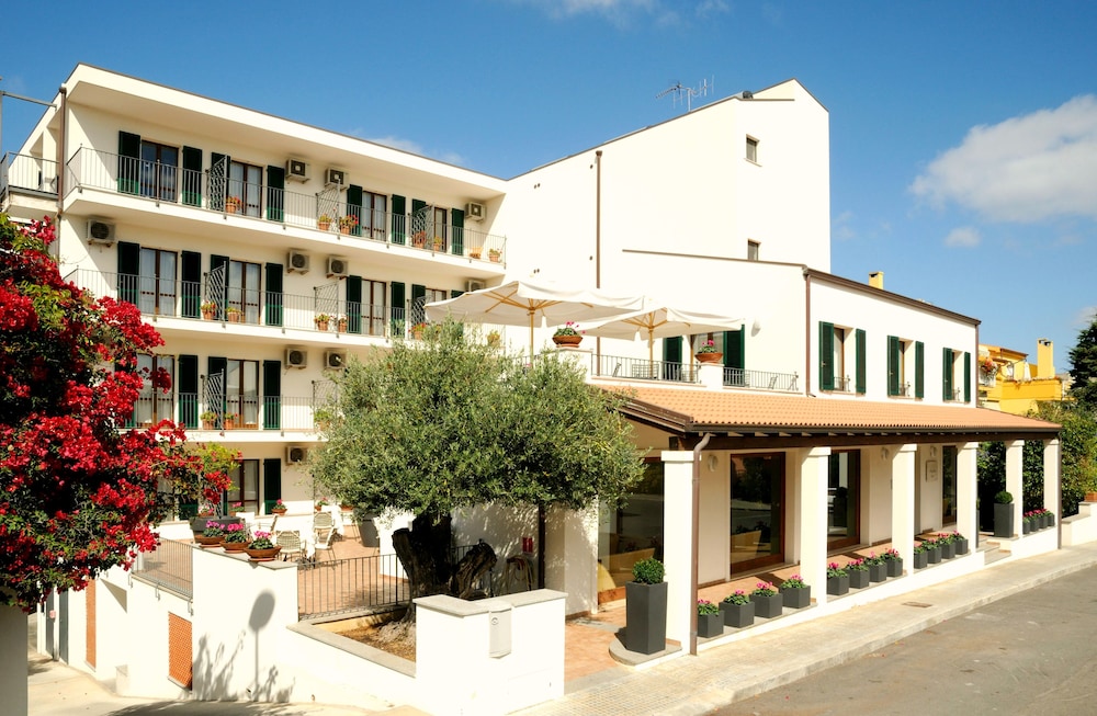 Hotel Angedras — Main photo in Alghero, Sardinia