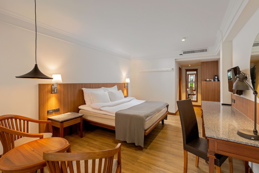 Sunprime Kamala Beach — Hotel rooms in Kamala, Phuket Province