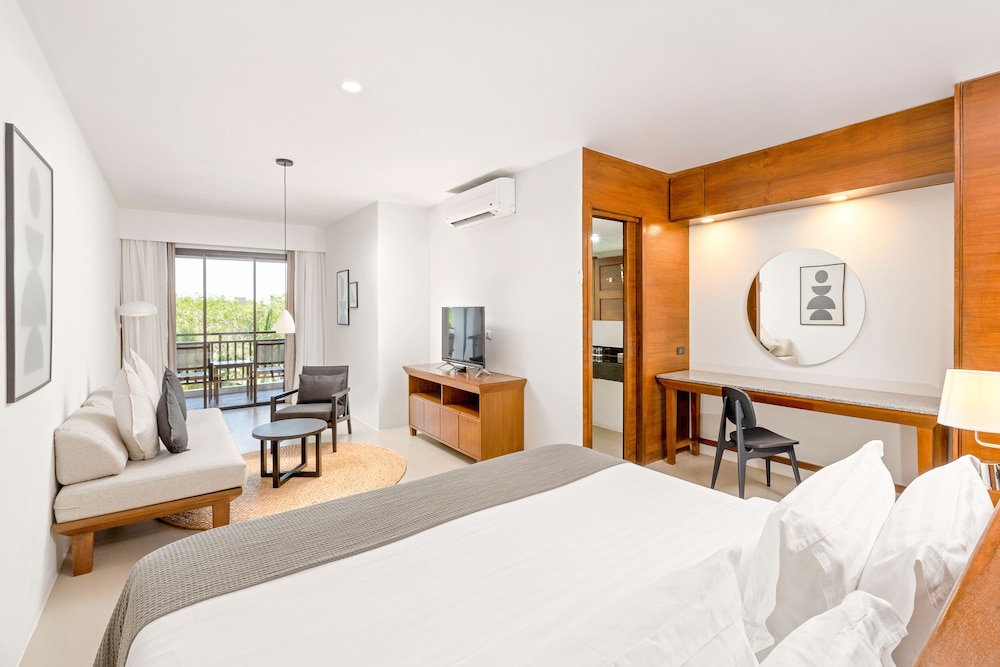 Sunprime Kamala Beach — Hotel rooms in Kamala, Phuket Province