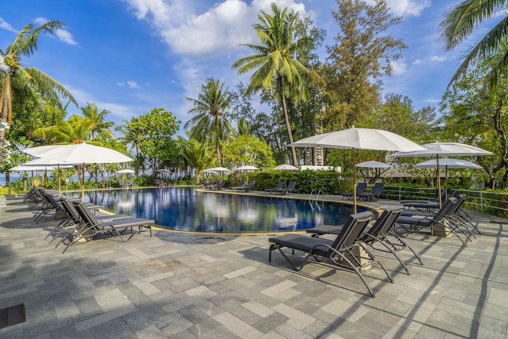 Sunprime Kamala Beach — Swimming pool in Kamala, Phuket Province
