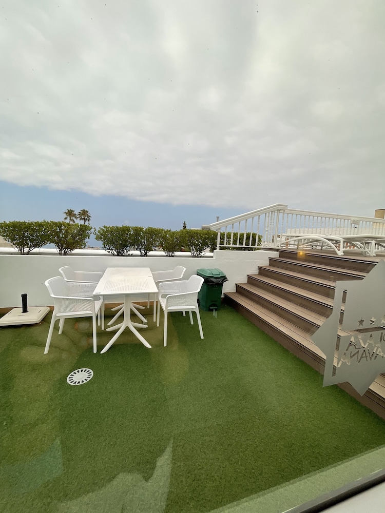 Hotel Plaza Cavana — Restaurant & bars in Nerja, Andalusia