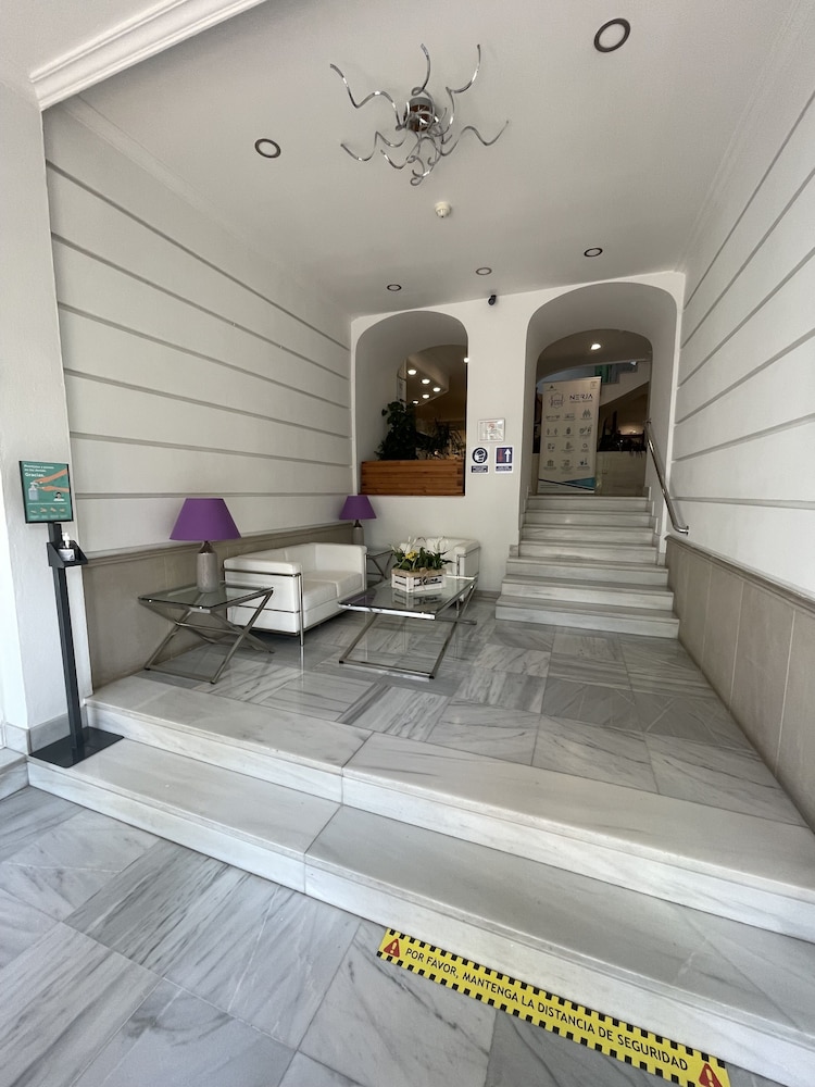 Hotel Plaza Cavana — Hotel building in Nerja, Andalusia