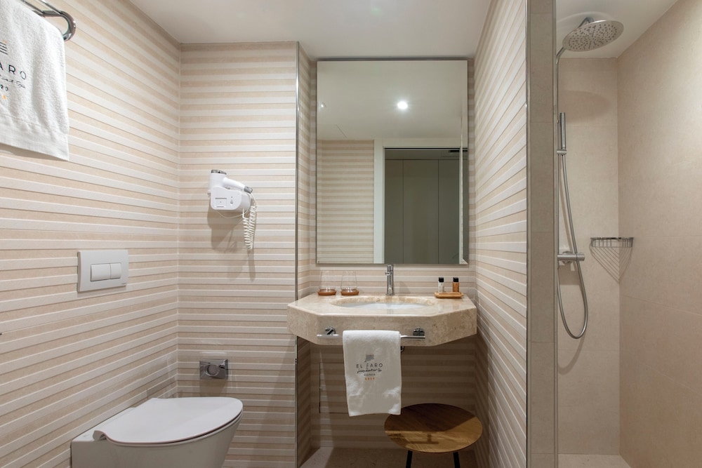 El Faro Hotel & Spa — Hotel rooms in Alghero, Sardinia