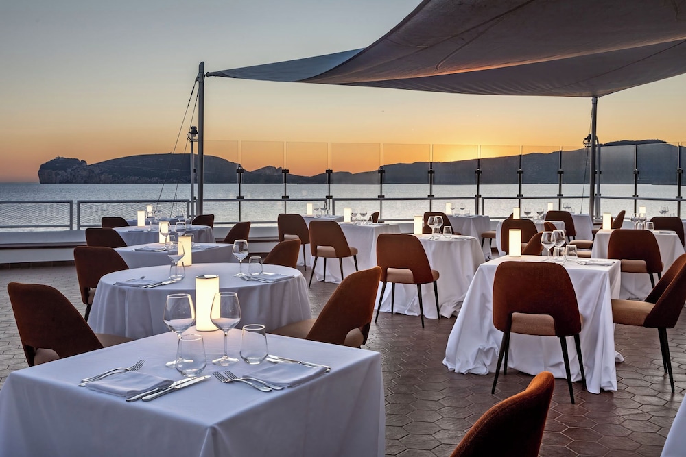 El Faro Hotel & Spa — Restaurant & bars in Alghero, Sardinia