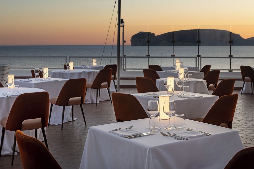 El Faro Hotel & Spa — Restaurant & bars in Alghero, Sardinia