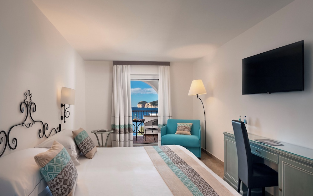El Faro Hotel & Spa — Hotel rooms in Alghero, Sardinia
