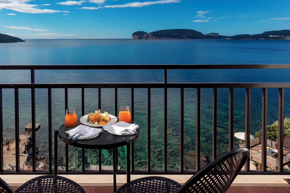 El Faro Hotel & Spa — Hotel rooms in Alghero, Sardinia