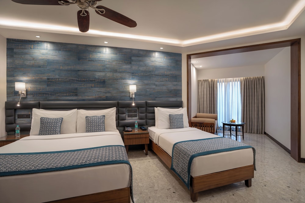 Kenilworth Resort & Spa — Hotel rooms in Utorda, Goa