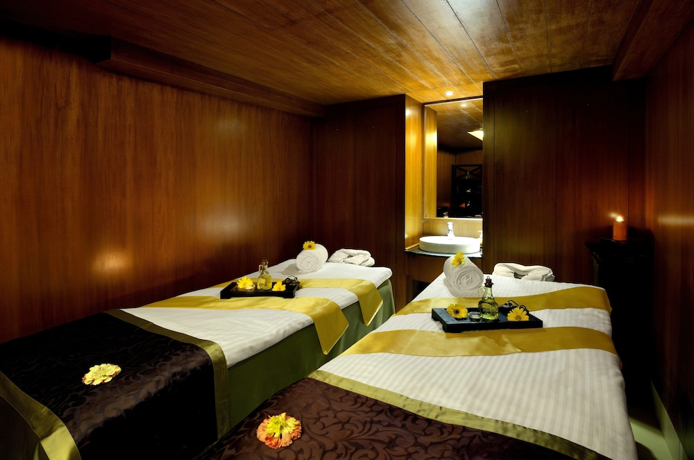 Kenilworth Resort & Spa — Spa in Utorda, Goa