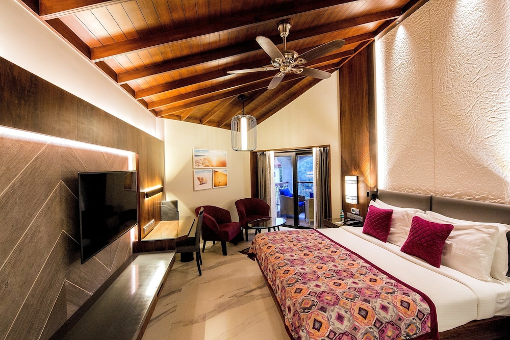 Kenilworth Resort & Spa — Hotel rooms in Utorda, Goa