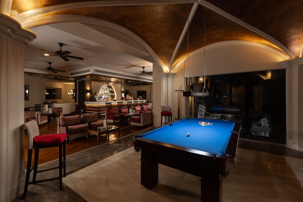 Kenilworth Resort & Spa — Restaurant & bars in Utorda, Goa