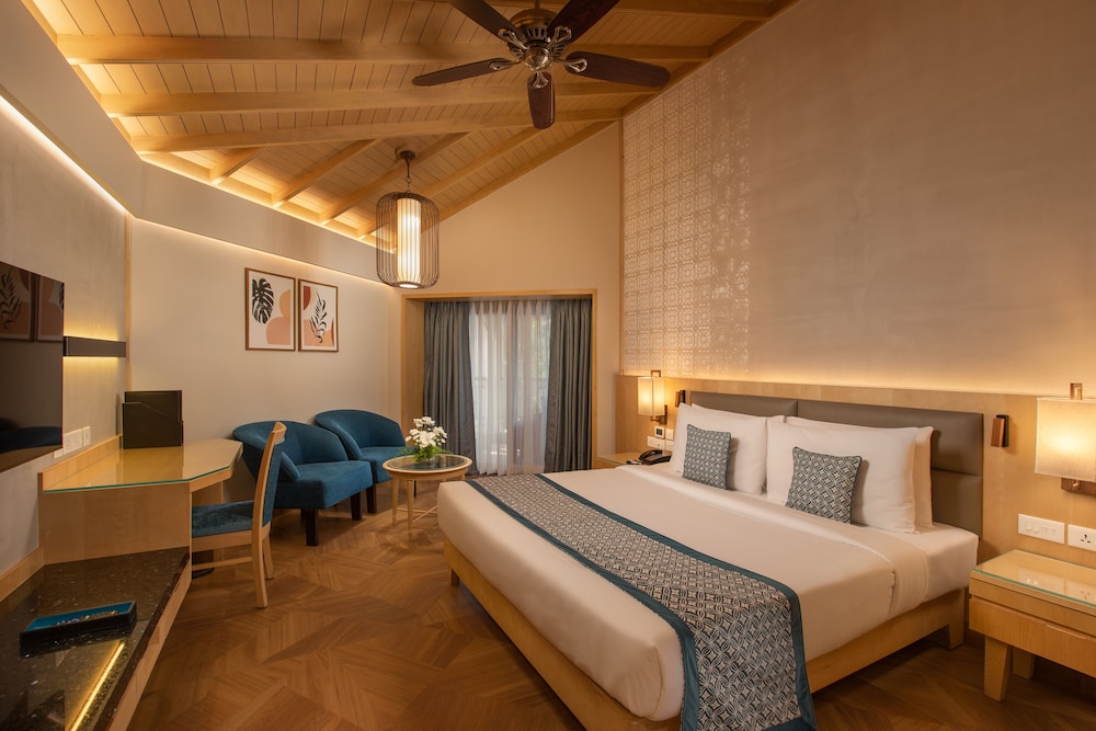 Kenilworth Resort & Spa — Hotel rooms in Utorda, Goa