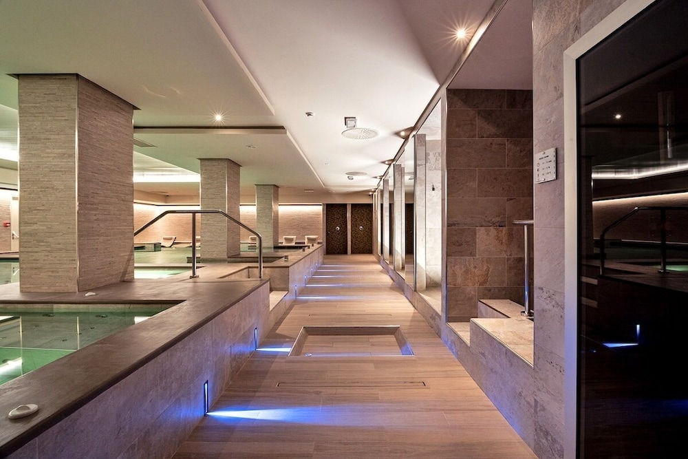 Smy Carlos V Alghero — Spa in Alghero, Sardinia