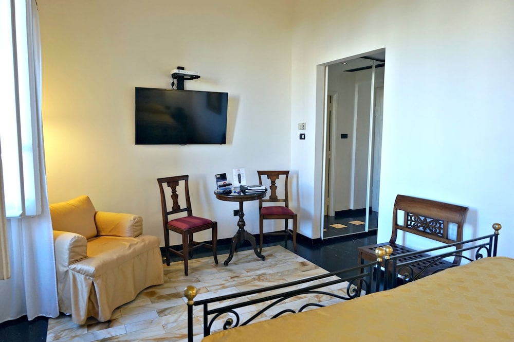 Villa Las Tronas Hotel & Spa — Hotel rooms in Alghero, Sardinia