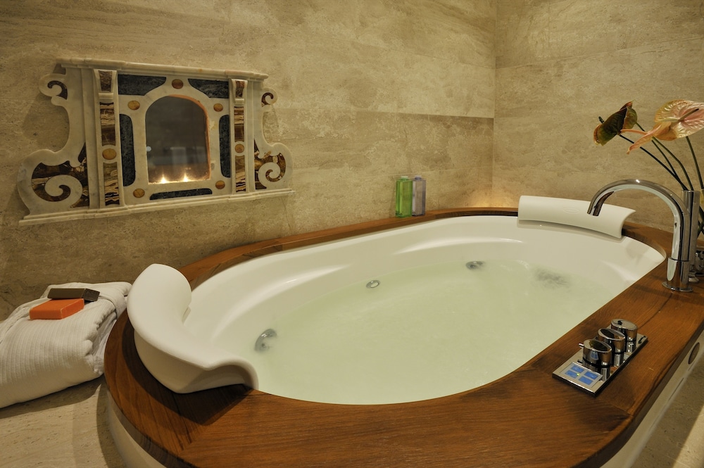 Villa Las Tronas Hotel & Spa — Spa in Alghero, Sardinia
