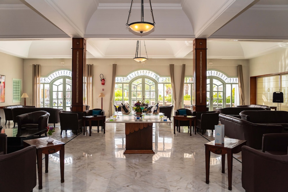 TMK Flora Park by Turismark — Restaurant & bars in Hammamet, Nabeul