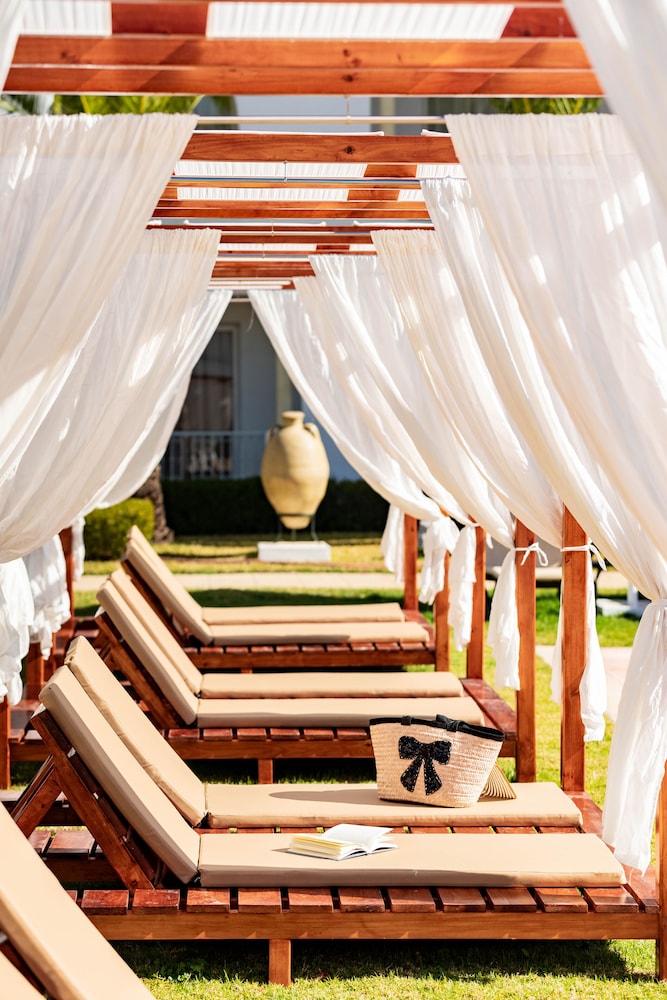 TMK Flora Park by Turismark — Hotel building in Hammamet, Nabeul