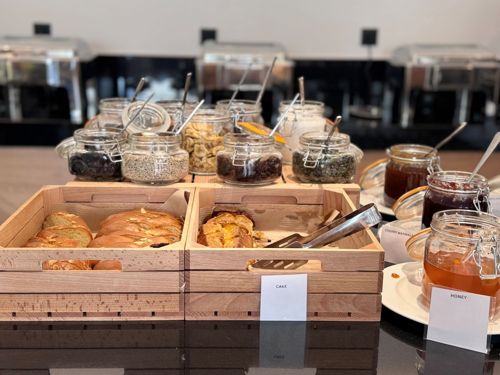 Angela Downtown Hotel — Restaurant & bars in Rhodes Town, South Aegean
