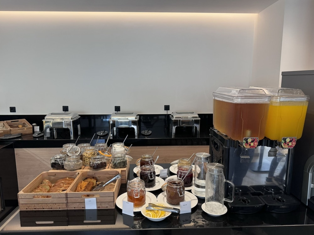 Angela Downtown Hotel — Restaurant & bars in Rhodes Town, South Aegean