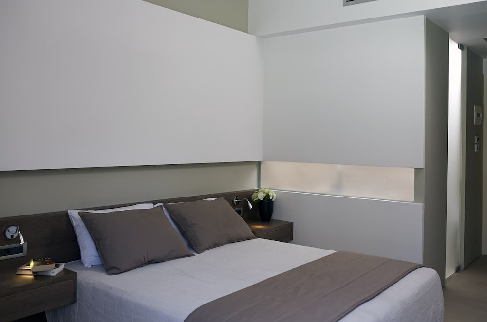 Angela Downtown Hotel — Hotel rooms in Rhodes Town, South Aegean
