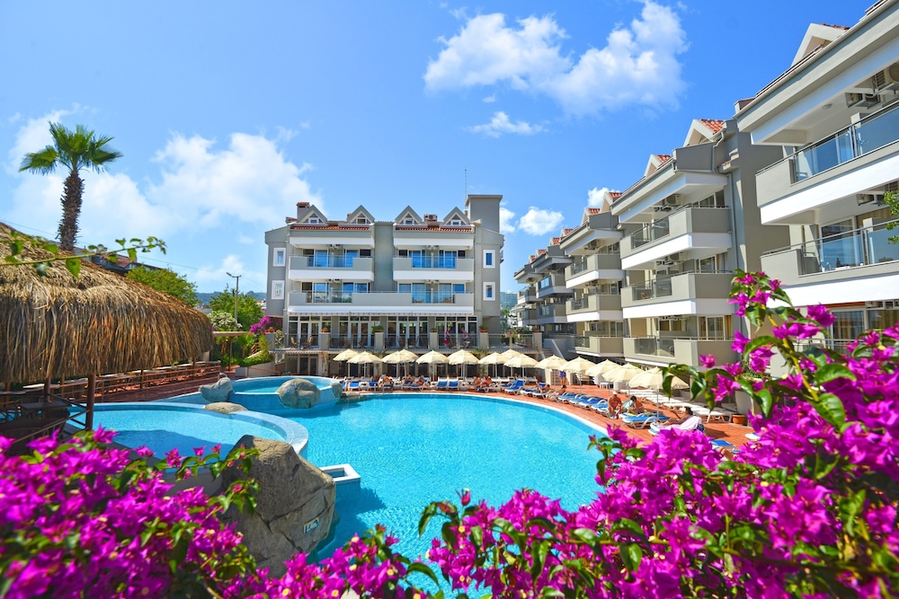 Begonville Hotel — Main photo in Marmaris, Mugla