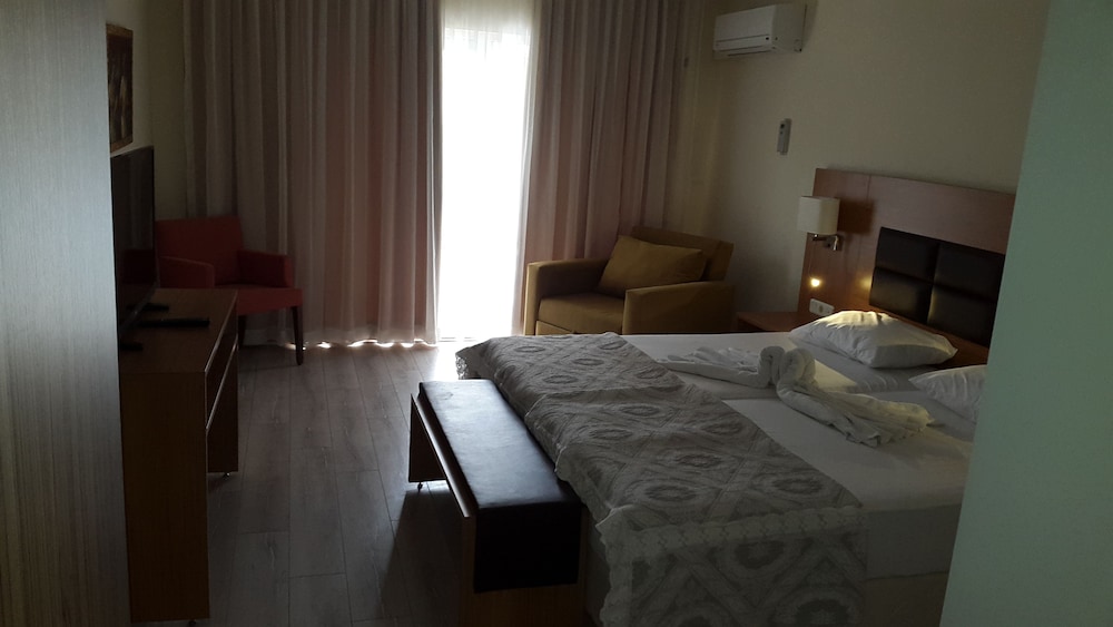 Begonville Hotel — Rooms in Marmaris, Mugla