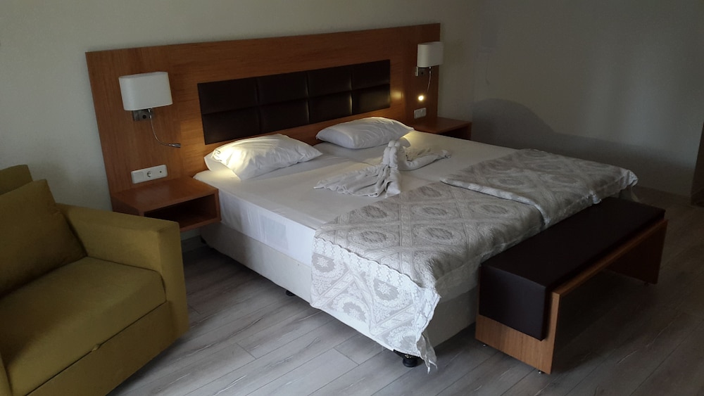 Begonville Hotel — Rooms in Marmaris, Mugla