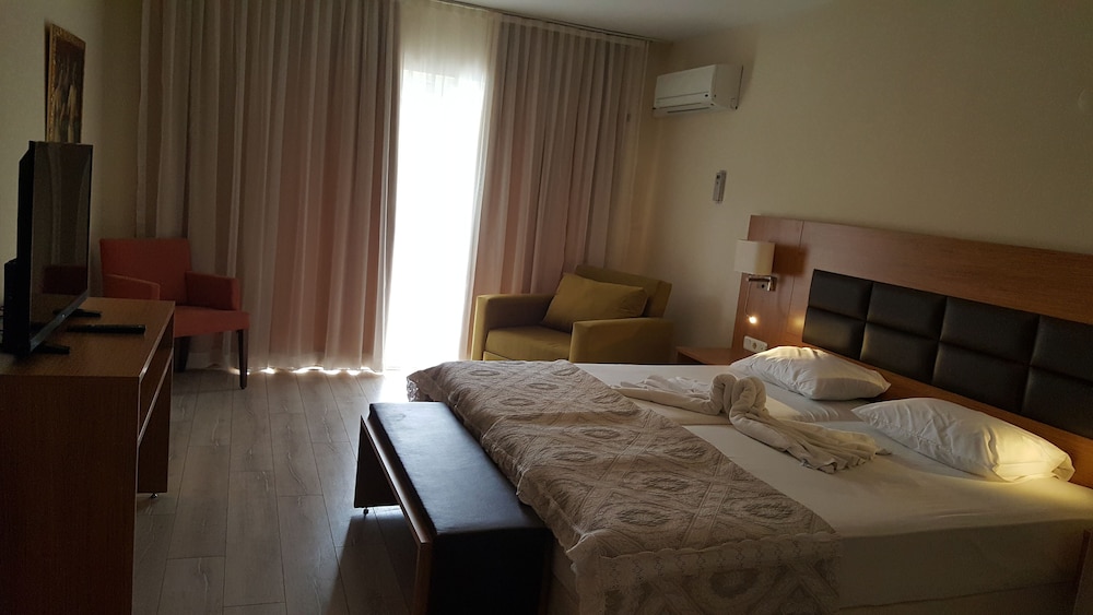 Begonville Hotel — Rooms in Marmaris, Mugla