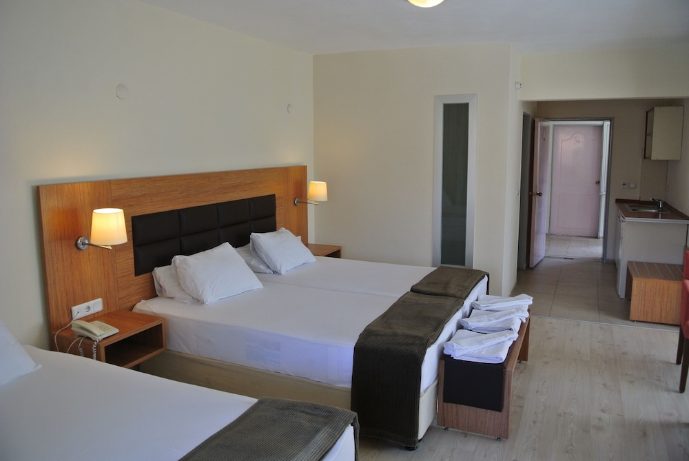 Begonville Hotel — Rooms in Marmaris, Mugla