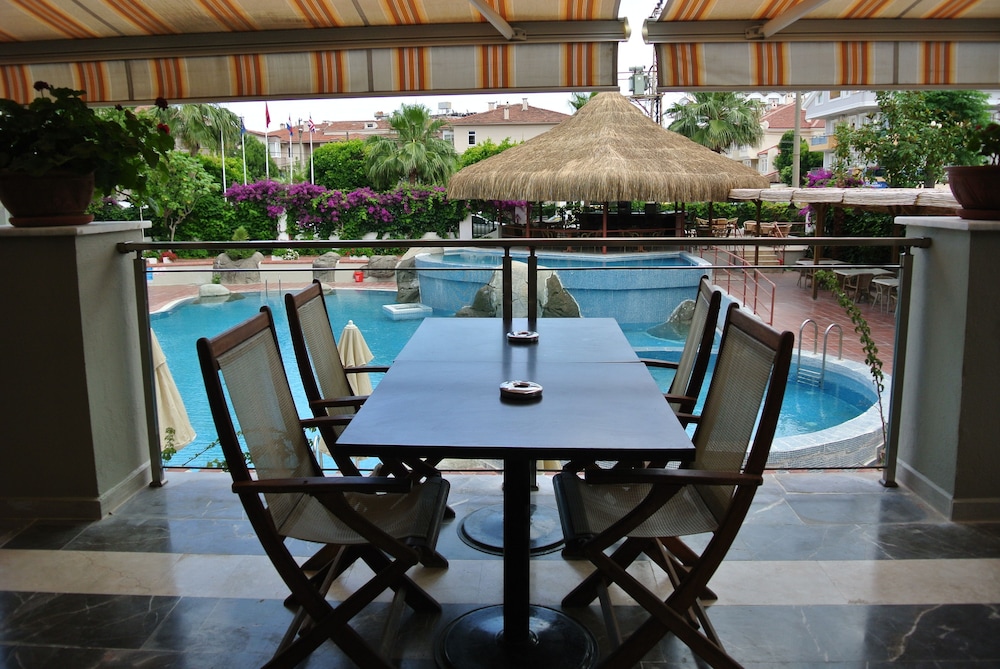 Begonville Hotel — Restaurant in Marmaris, Mugla