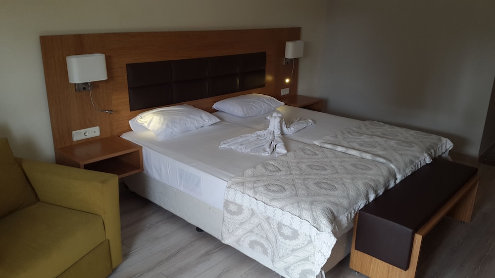 Begonville Hotel — Rooms in Marmaris, Mugla