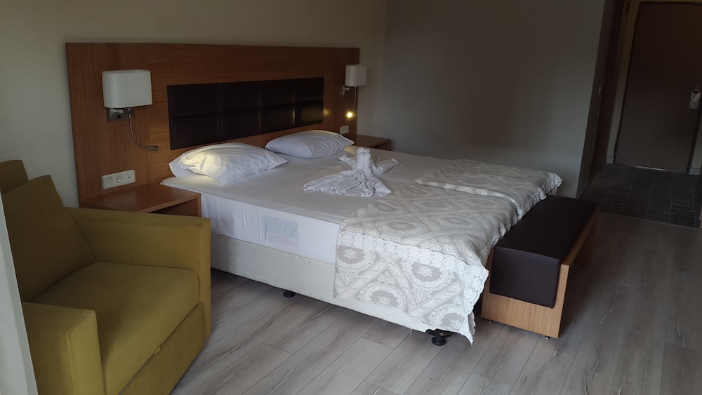 Begonville Hotel — Rooms in Marmaris, Mugla