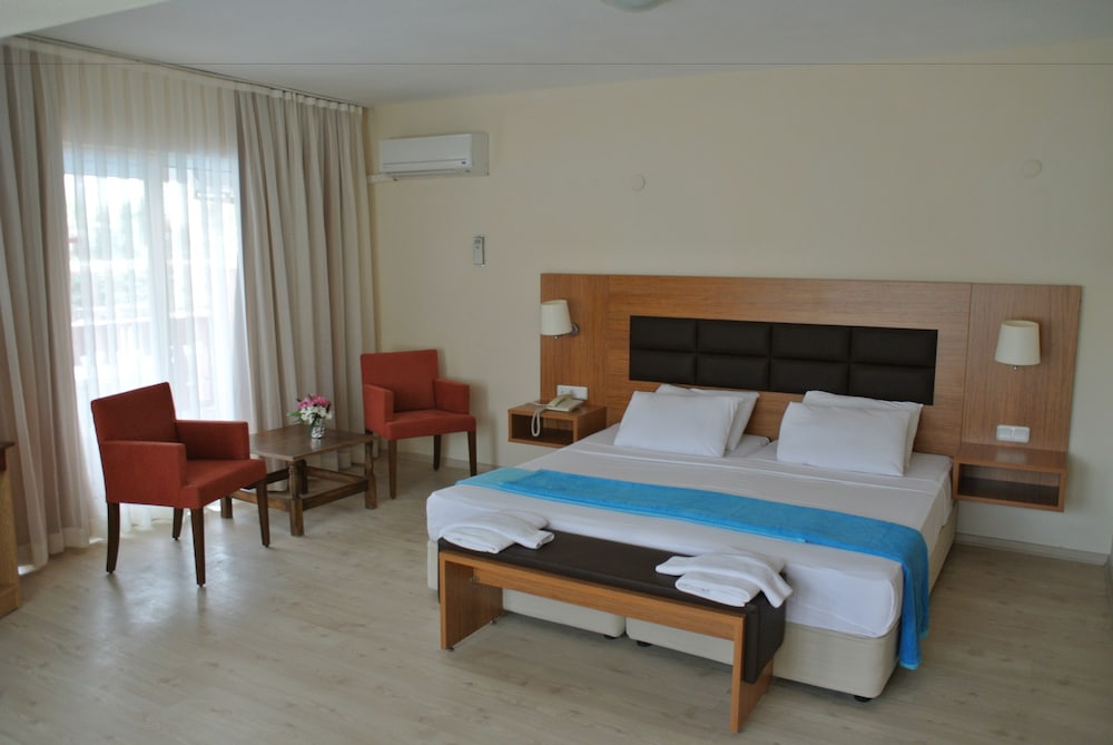 Begonville Hotel — Rooms in Marmaris, Mugla