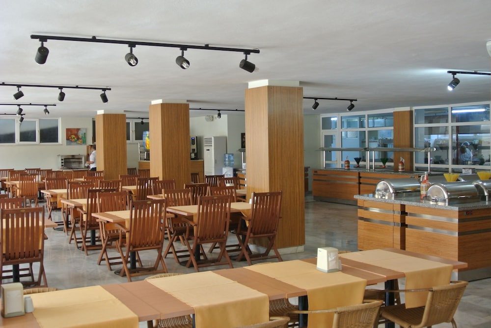 Begonville Hotel — Restaurant in Marmaris, Mugla