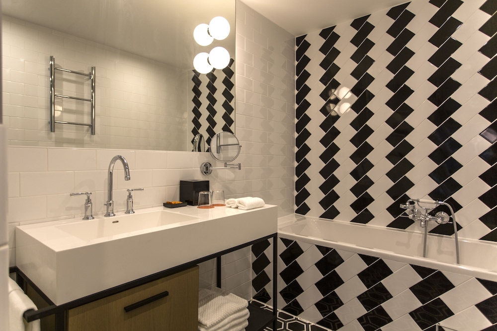 Canopy by Hilton Zagreb - City Centre — Hotel rooms in Zagreb, Zagreb (city)
