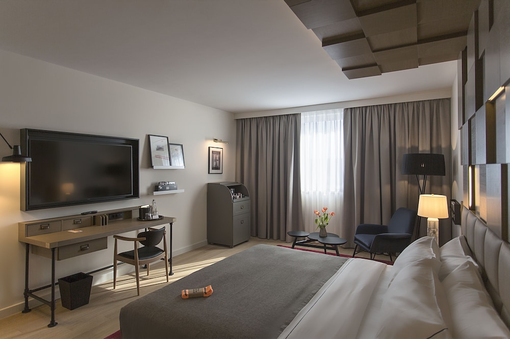 Canopy by Hilton Zagreb - City Centre — Hotel rooms in Zagreb, Zagreb (city)