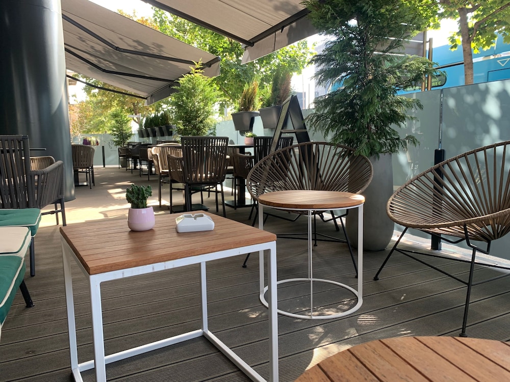 Canopy by Hilton Zagreb - City Centre — Restaurant & bars in Zagreb, Zagreb (city)