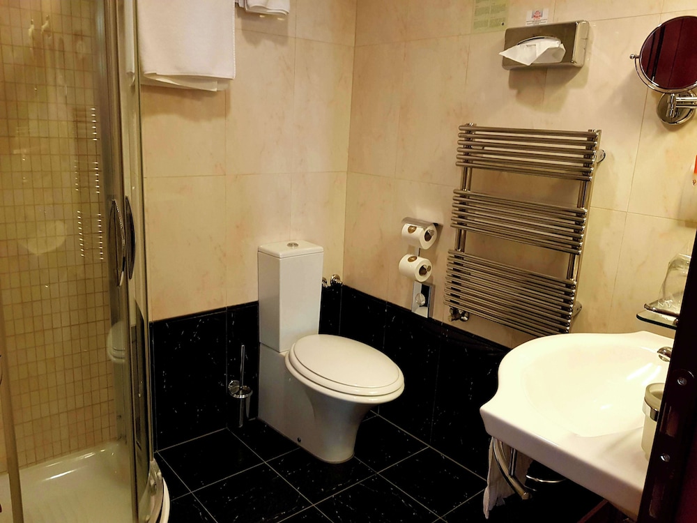 Best Western Premier Hotel Astoria — Hotel rooms in Zagreb, Zagreb (city)