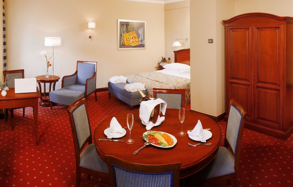 Best Western Premier Hotel Astoria — Hotel rooms in Zagreb, Zagreb (city)