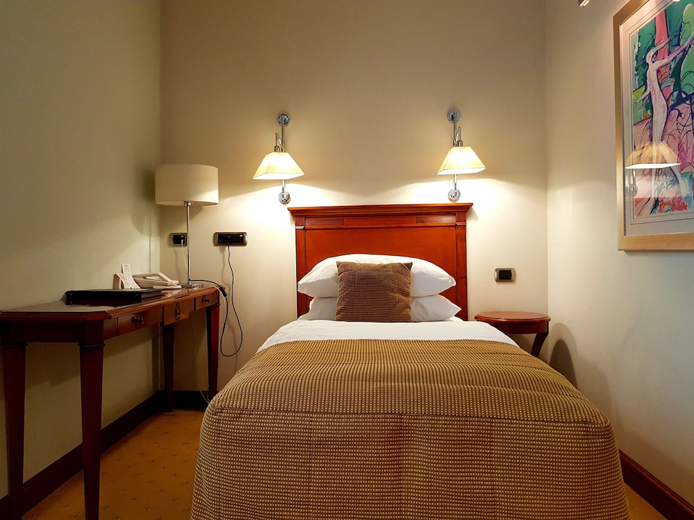 Best Western Premier Hotel Astoria — Hotel rooms in Zagreb, Zagreb (city)